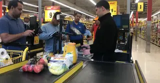 মধ্যপ্রাচ্যের উত্তেজনা: ঈদের আগে বাড়তি খরচে দুশ্চিন্তায় কানাডার বাংলাদেশিরা